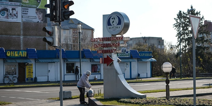 Новый светофор появился на ж/д вокзале в Березе