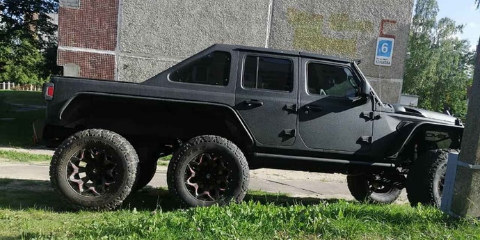 Jeep Wrangler шестиколесный