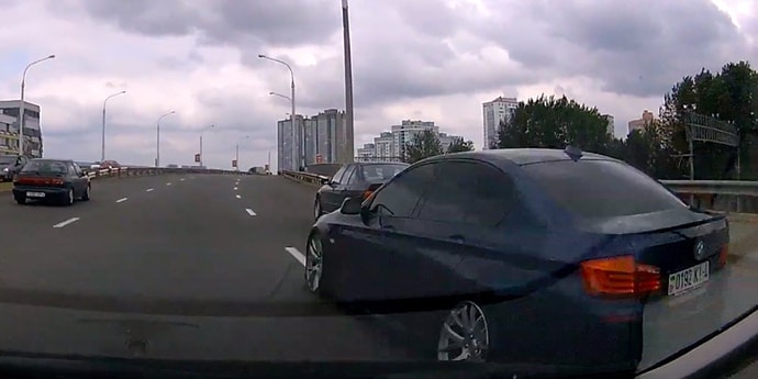 ÐаÑÑинки по запÑоÑÑ ÐодиÑÐµÐ»Ñ BMW ÑнаÑала подÑезал, поÑом ÑазоÑкÑовенниÑалÑÑ ÐаÑÑинки по запÑоÑÑ ÐодиÑÐµÐ»Ñ BMW ÑнаÑала подÑезал, поÑом ÑазоÑкÑовенниÑалÑÑ