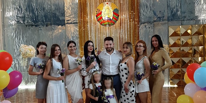 Восемь жен насчитали в свидетельстве о браке у гродненца