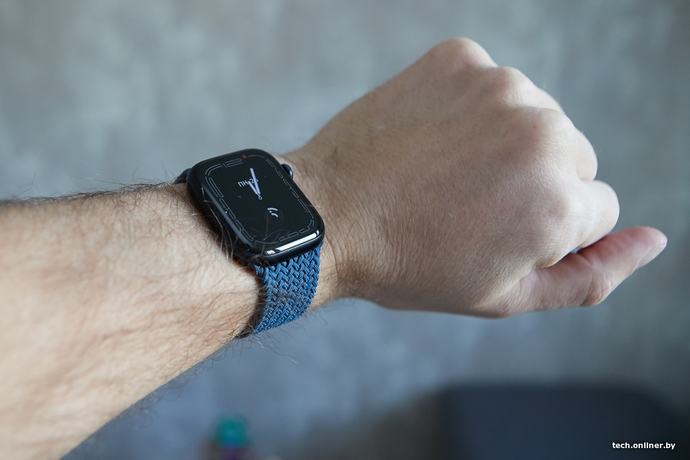 Apple Watch научатся измерять давление через пару лет