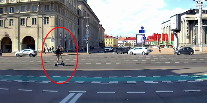 «Вот почему самокатчики всех бесят». Видео из центра столицы