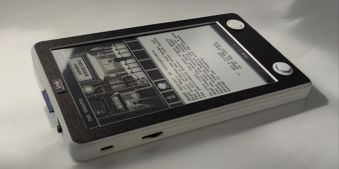 電子インクで動作するコンソールを見てください