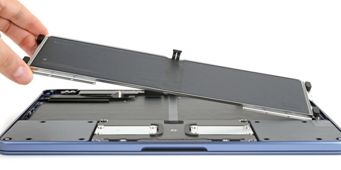 IFixit は新しい MacBook Neo を最も修理しやすい Apple ノートパソコンと呼んでいます