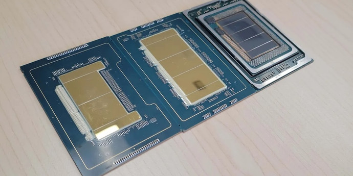 このような価格はこれまでに見たことがありません。 Intelはプロセッサを17,800ドルで販売