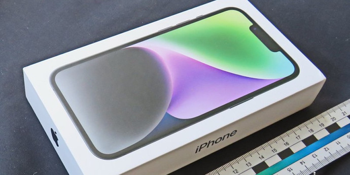 ベラルーシ人がiPhone 14を購入したが、充電ができなくなった – 科学捜査なしでは不可能だった