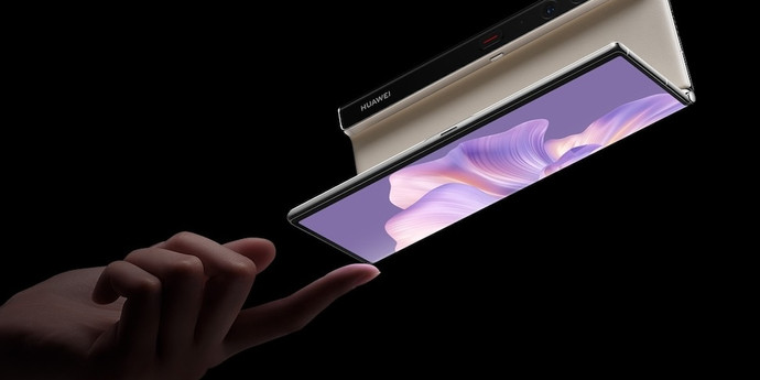 折りたたみiPhoneは2026年に発売される予定。  Huawei Mate Xs 2との比較です