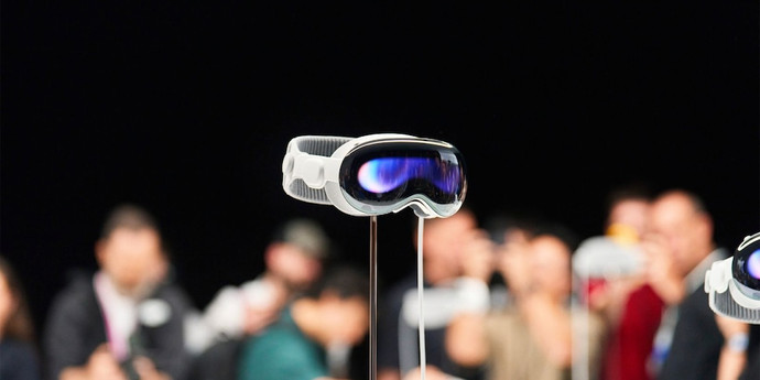 Vision Pro が使用可能になるまでには 4 世代必要