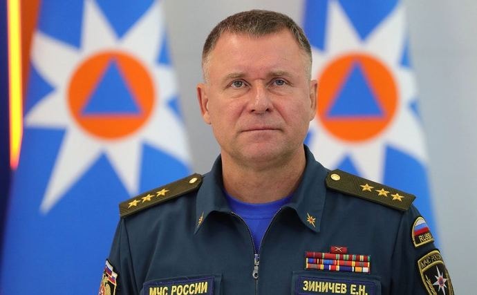 Глава МЧС России погиб во время учений в Норильске. Разбился о выступавший камень (дополнено)