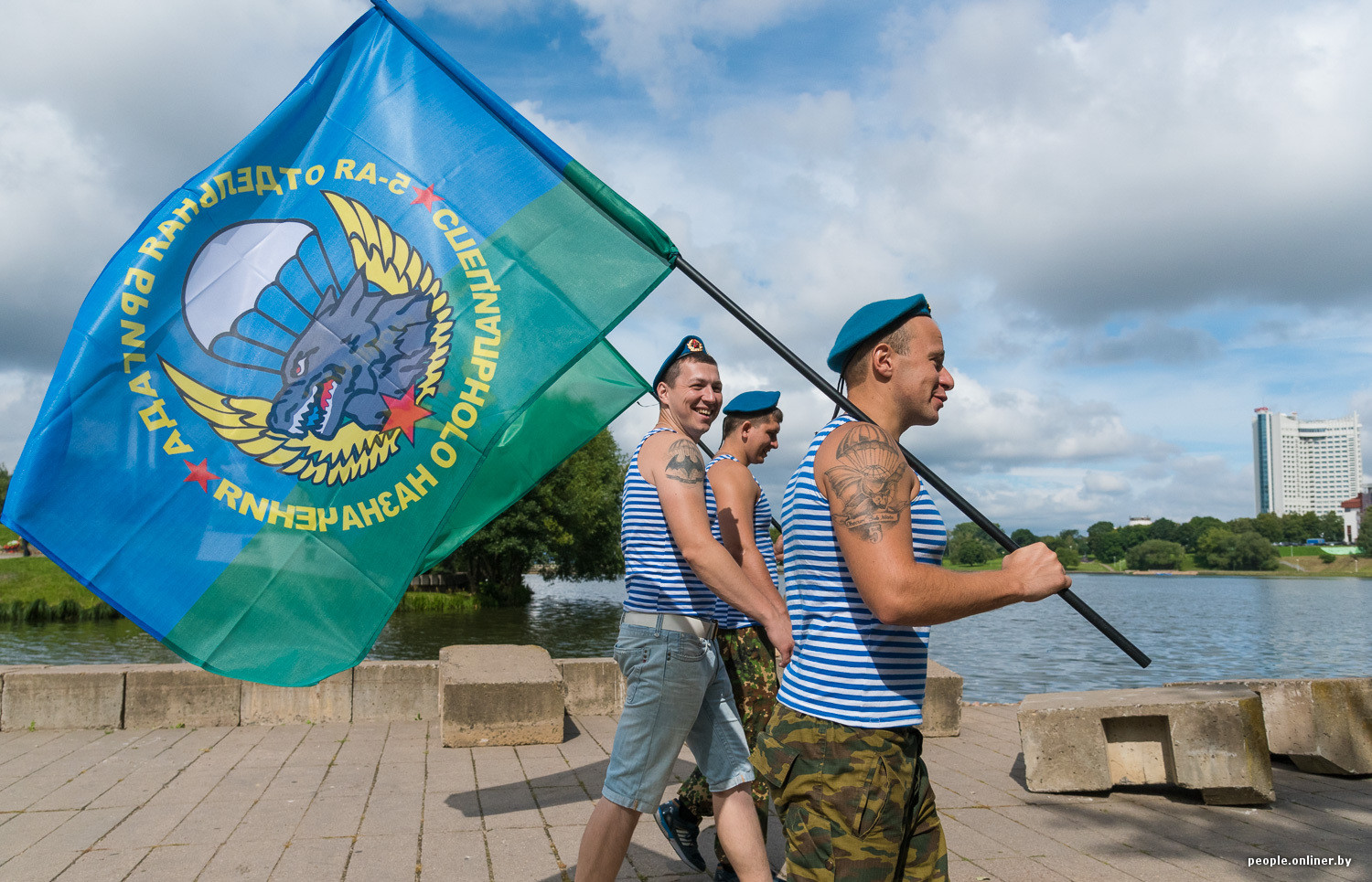 Флаг белорусских десантников