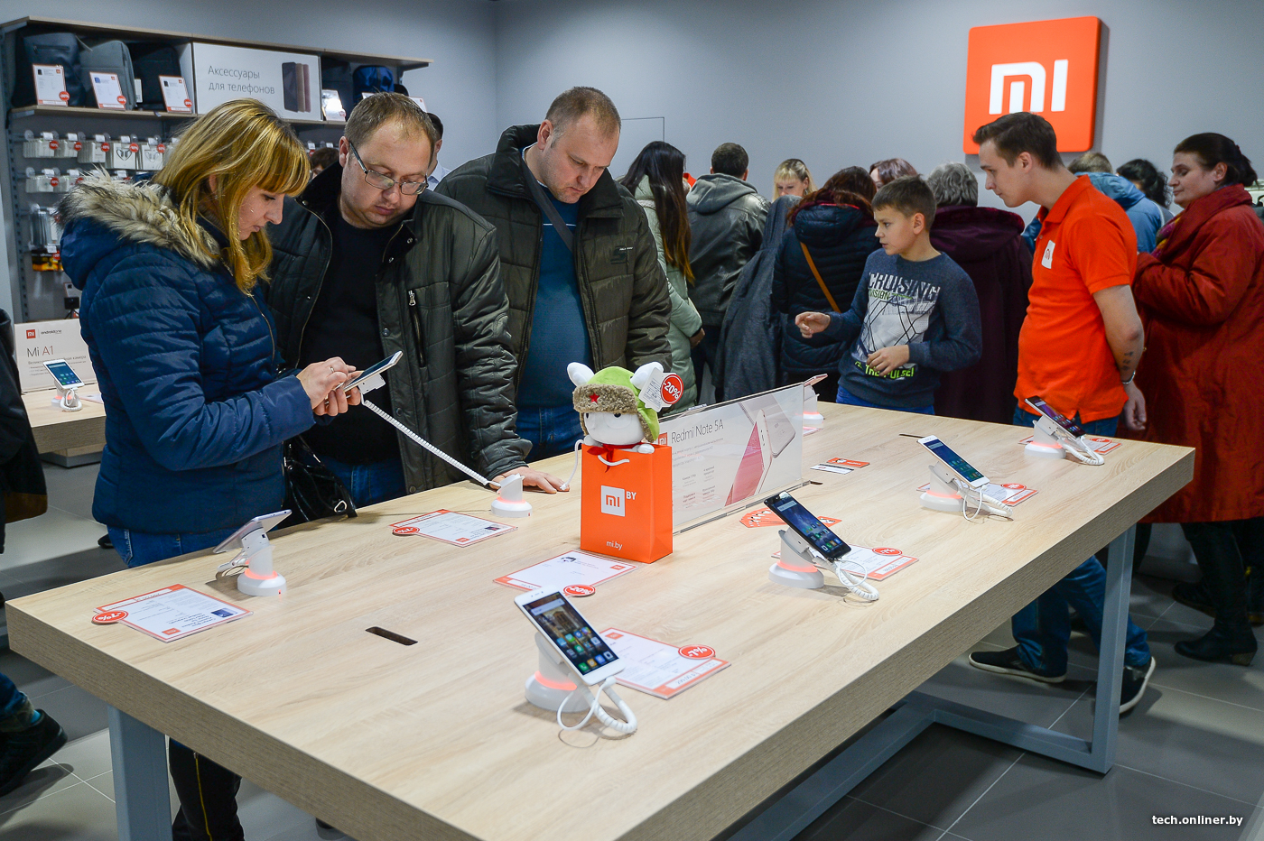 Фотофакт: в столице открылся еще один фирменный магазин Xiaomi