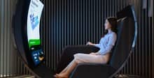 LG представила трон с изогнутым OLED-телевизором