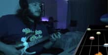 Стример впервые сыграл сложнейшую песню для Guitar Hero на 100%