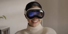 Apple Vision Pro появятся на прилавках в феврале