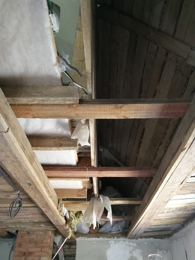 укрепление балок перекрытия в деревянном доме